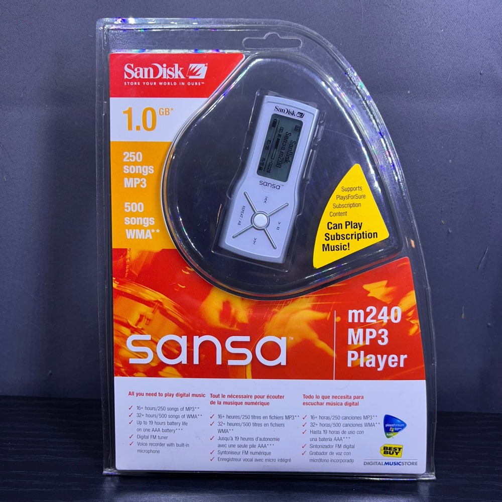 NEW SEALED SanDisk Sansa m240 1GB Digital MP3 Player Silver FM Tuner Recorder
